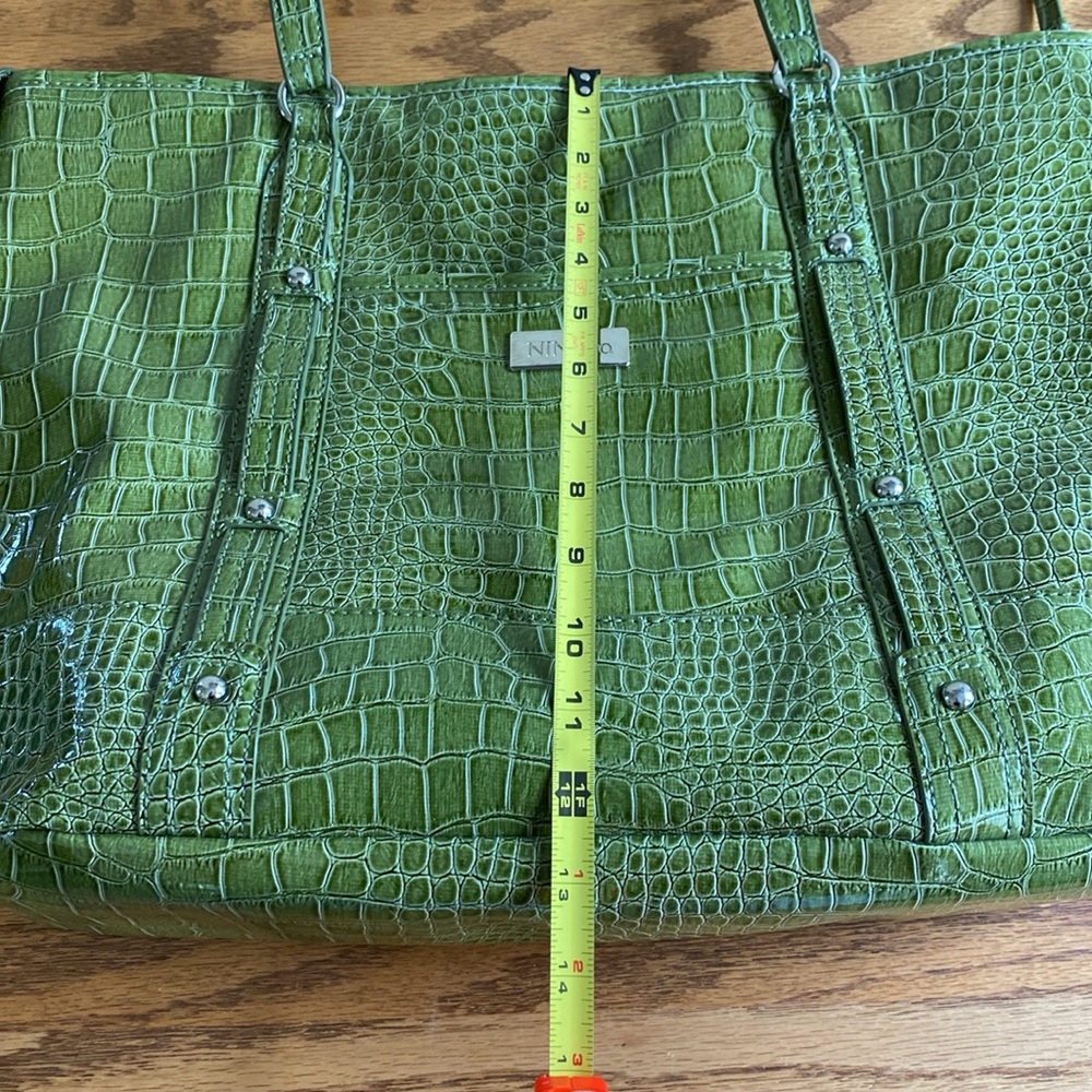 Nine&Co Bag - Picture 7 of 8